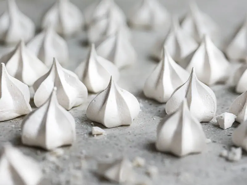 recipe | meringue kisses